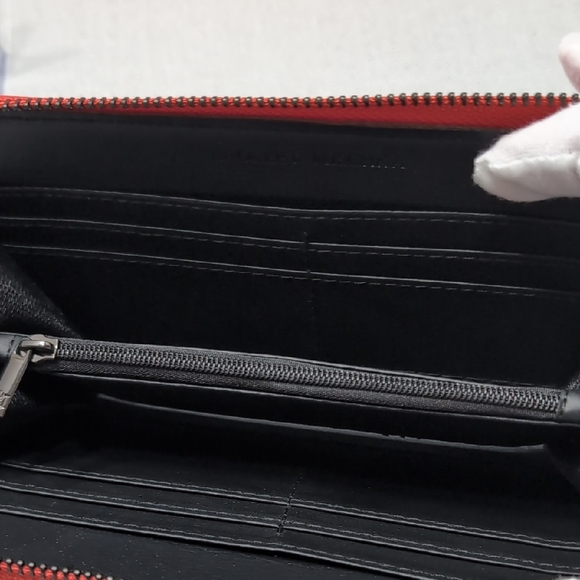 Badgley Mischka Vibrant Red Wallet - Picture 3 of 4